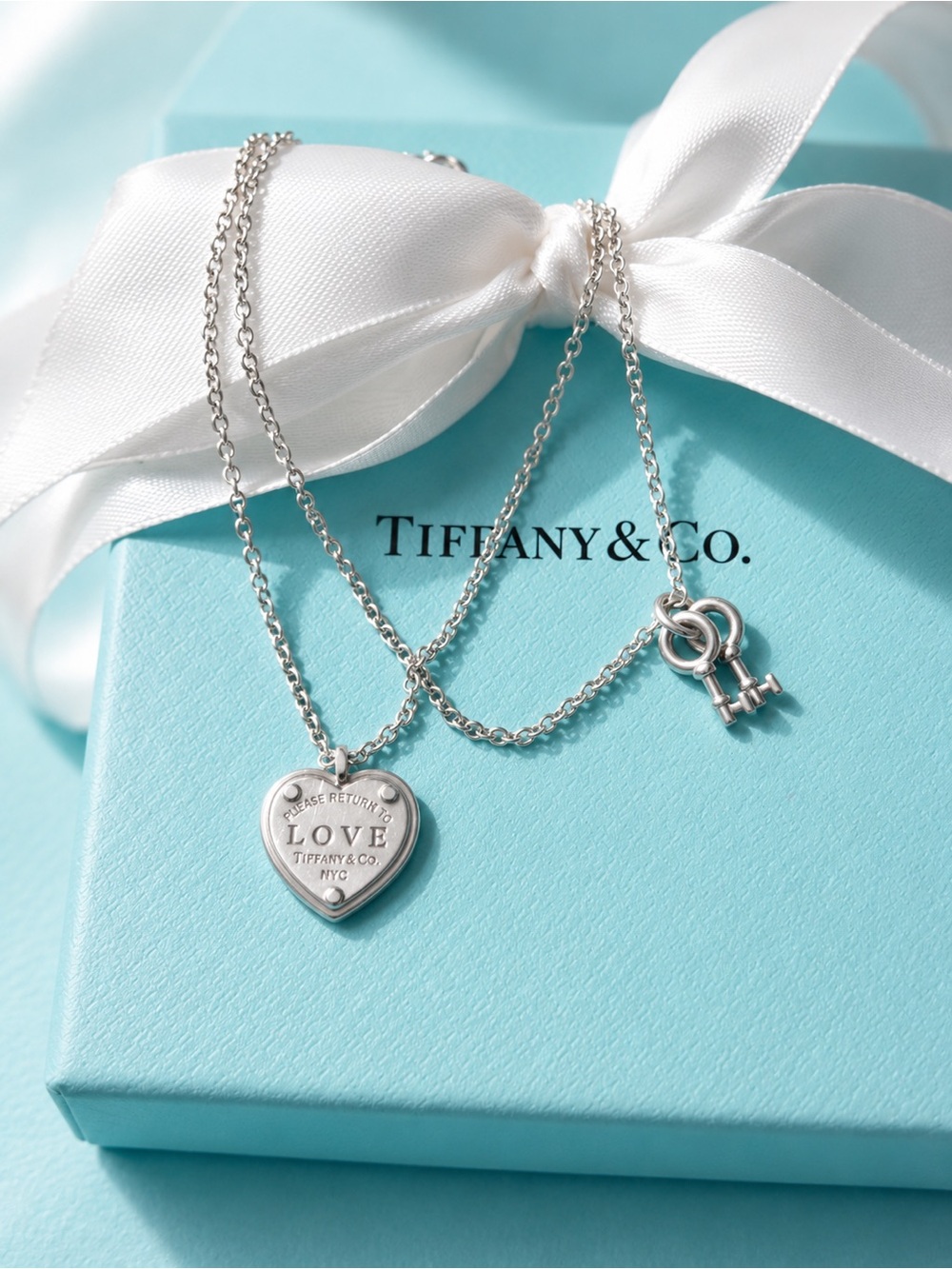 Authentic Tiffany & Co Return to Tiffany Love Bracelet